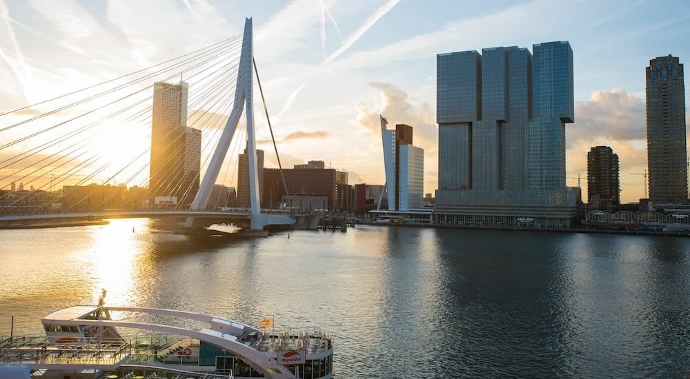 Rotterdam met boot